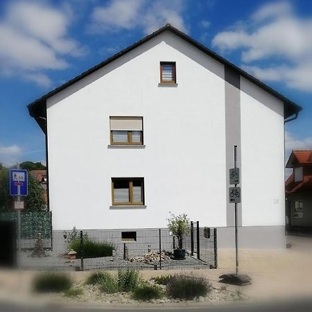 Ferienwohnung Odenwaldblick Momlingen エクステリア 写真